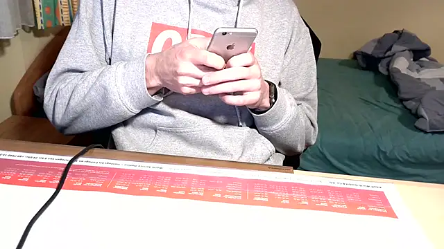 Snapshot of SissyStefanie chatting on 11-25-25, 06:08 SissyStefanie online show from 11-25-25, 06:08