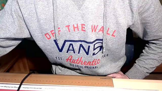 Snapshot of SissyStefanie chatting on 11-27-25, 03:47 SissyStefanie online show from 11-27-25, 03:47