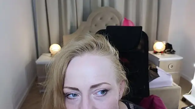 SquirtyAlisa online show from 04-23-26, 12:15