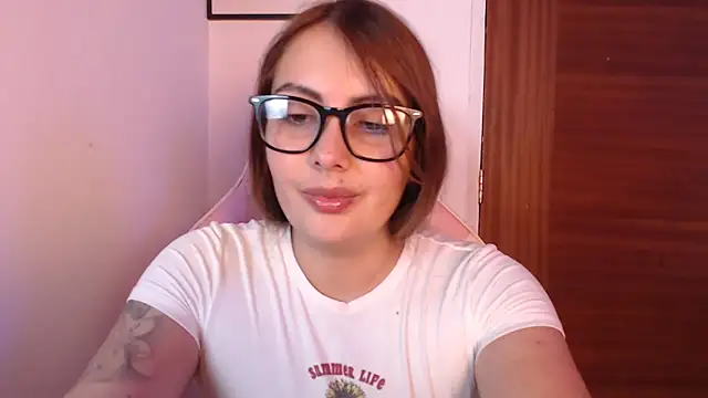 lalawhitte online show from 04-10-26, 08:46