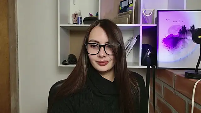 lalawhitte online show from 06-17-26, 01:52
