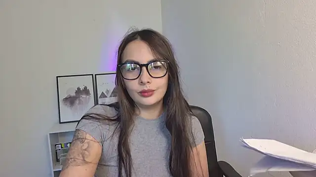 lalawhitte online show from 07-16-26, 06:14