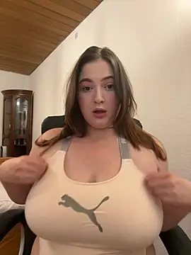 Kamilla Loop online show from 09-10-25, 09:59