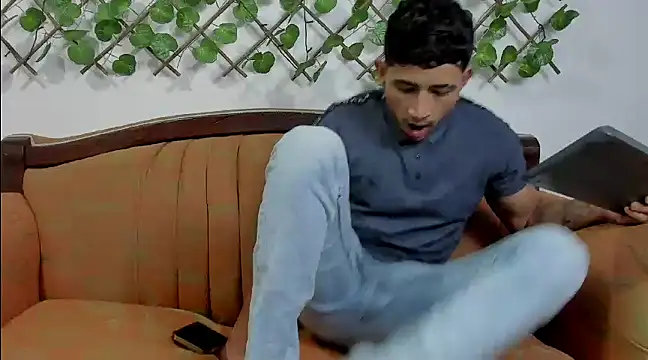 Snapshot of nicky_vances chatting on 12-11-24, 07:36 nicky vances online show from 12-11-24, 07:36