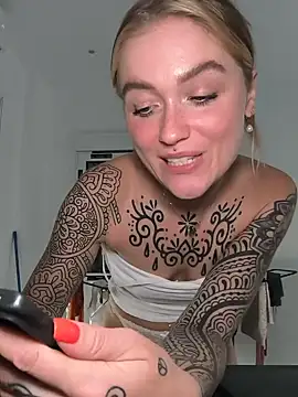 Goldloeckchen159 online show from 06-27-26, 10:20