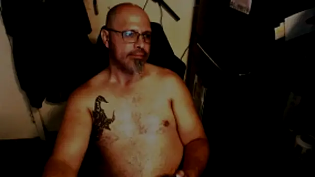 KrazyLegz online show from 05-22-26, 04:56
