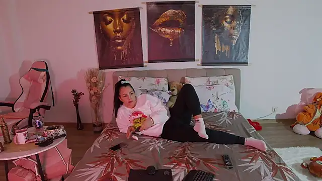 ReiyaRey online show from 03-03-26, 08:48