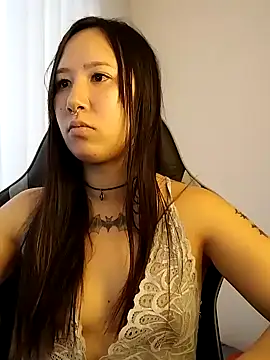 Japabaixinha online show from 02-05-25, 08:35