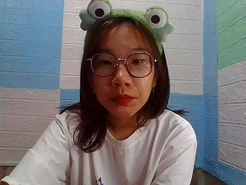 Nanoko online show from 03-04-26, 04:02