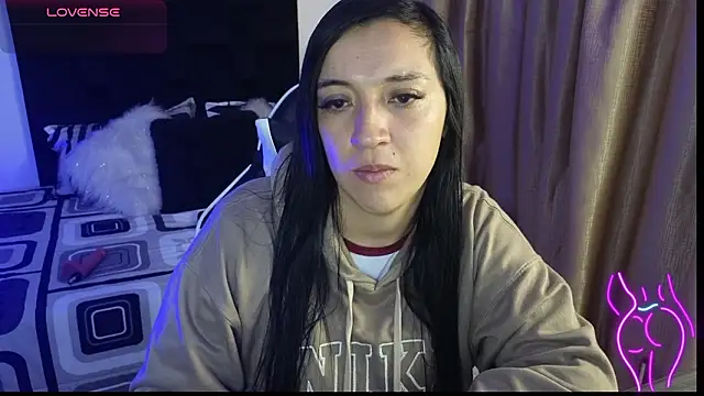 Snapshot of Majuu__ chatting on 02-02-26, 12:04 Majuu online show from 02-02-26, 12:04