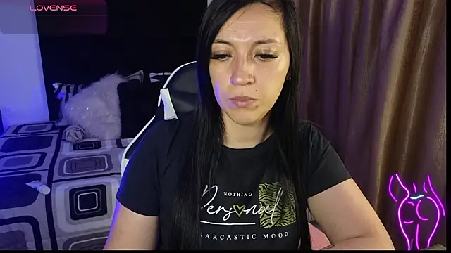 Snapshot of Majuu__ chatting on 03-03-26, 11:38 Majuu online show from 03-03-26, 11:38