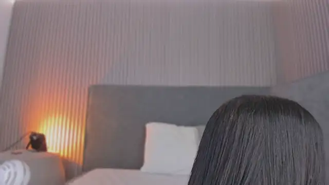 emelie 89 online show from 02-10-26, 12:20