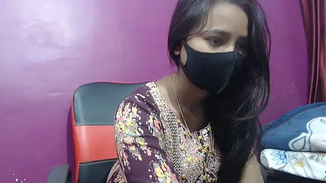 Snapshot of wildbabes chatting on 12-03-24, 12:38 wildbabes online show from 12-03-24, 12:38