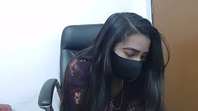 Snapshot of wildbabes chatting on 01-25-25, 05:51 wildbabes online show from 01-25-25, 05:51