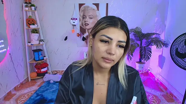 SALOOMEE   online show from 11-19-25, 10:59