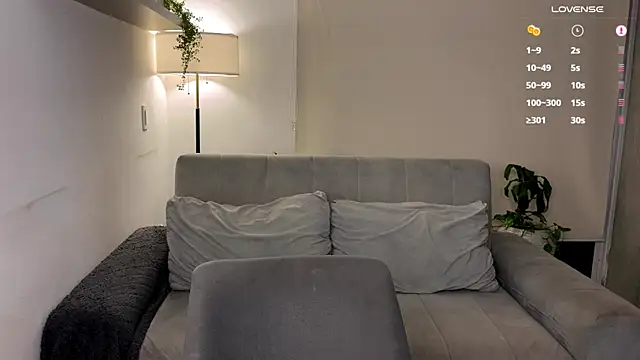 Alexxblue online show from 11-19-25, 01:16