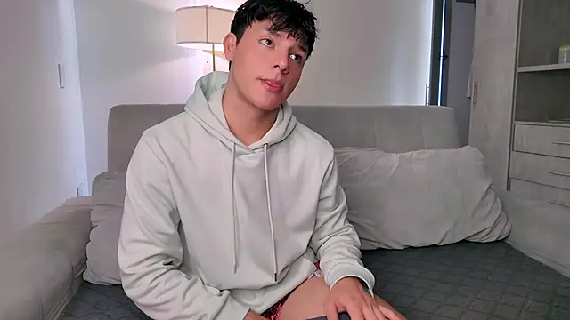 Alexxblue online show from 04-21-26, 04:45