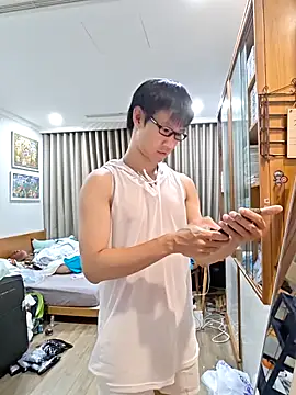 Snapshot of horny_slavedog chatting on 09-25-25, 07:01 horny slavedog online show from 09-25-25, 07:01