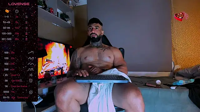 Snapshot of naugthy_dominant chatting on 12-16-24, 06:32 naugthy dominant online show from 12-16-24, 06:32