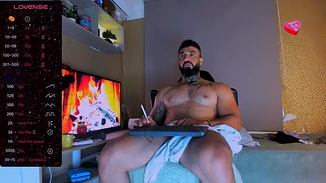 Snapshot of naugthy_dominant chatting on 12-24-24, 09:17 naugthy dominant online show from 12-24-24, 09:17
