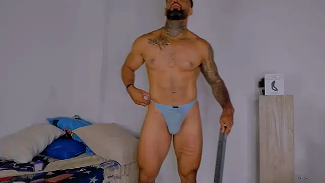 Snapshot of naugthy_dominant chatting on 02-25-25, 04:31 naugthy dominant online show from 02-25-25, 04:31
