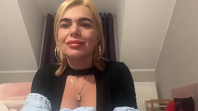 DESIREjenny online show from 12-16-24, 08:09