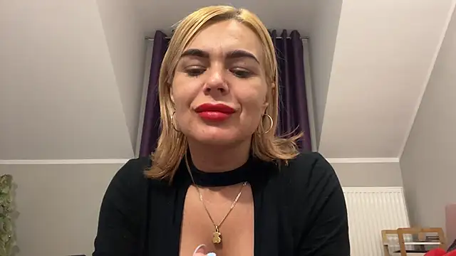 DESIREjenny online show from 12-20-24, 08:38