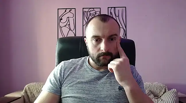 brindlefly6969 online show from 02-24-25, 11:43