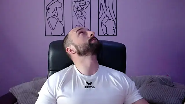 brindlefly6969 online show from 01-12-26, 12:21