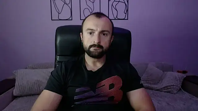 brindlefly6969 online show from 07-18-26, 10:52