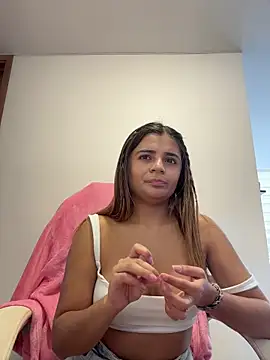 Snapshot of pamell_col chatting on 03-06-26, 07:43 pamell col online show from 03-06-26, 07:43