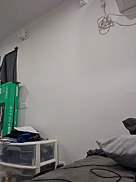 Iliketocooksquirt25 online show from 04-21-26, 02:37