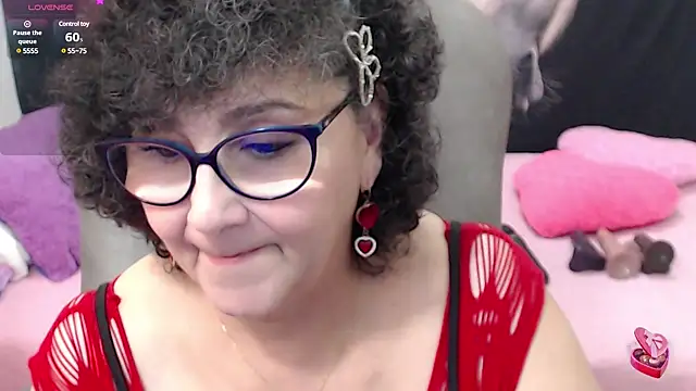 Snapshot of cataleya_mom chatting on 02-27-25, 09:58 cataleya mom online show from 02-27-25, 09:58