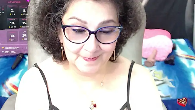 Snapshot of cataleya_mom chatting on 03-12-25, 10:16 cataleya mom online show from 03-12-25, 10:16