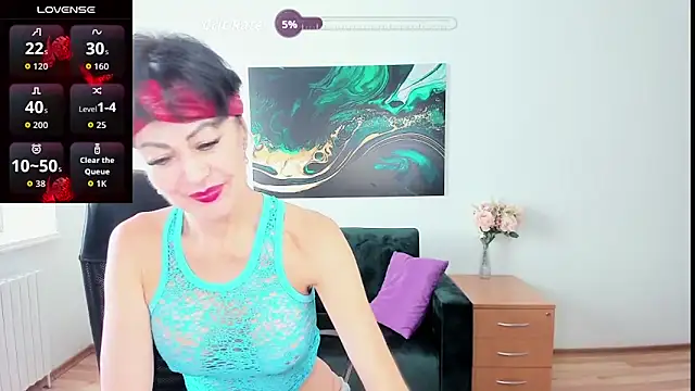 Silvia Wallec online show from 11-06-25, 06:36