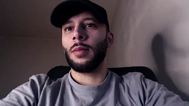 henryaxe online show from 11-19-25, 09:42