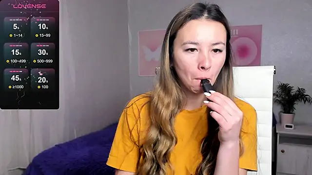 Geisha Anna online show from 12-14-25, 06:19