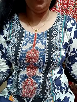 Priya Boudi online show from 10-13-25, 06:41