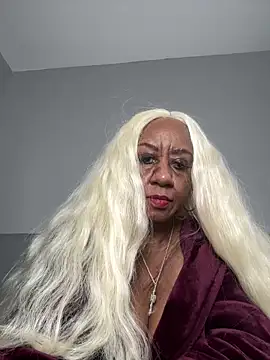 BreanaDivine online show from 02-09-25, 06:05