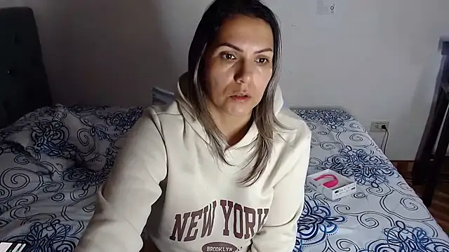 Chantal hott online show from 07-14-26, 07:30