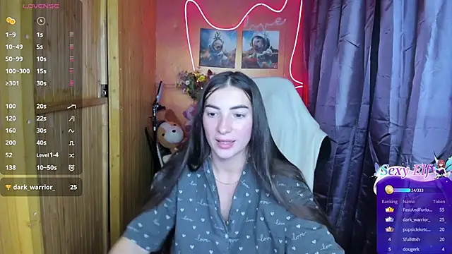 Snapshot of Fiery_Brunette_ chatting on 12-26-24, 09:04 Fiery Brunette  online show from 12-26-24, 09:04