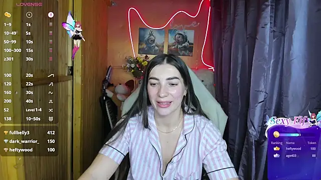 Snapshot of Fiery_Brunette_ chatting on 01-03-25, 02:08 Fiery Brunette  online show from 01-03-25, 02:08