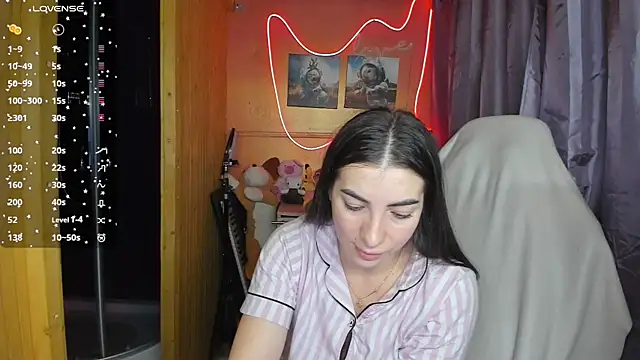 Snapshot of Fiery_Brunette_ chatting on 03-01-25, 03:53 Fiery Brunette  online show from 03-01-25, 03:53