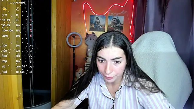 Snapshot of Fiery_Brunette_ chatting on 09-16-25, 08:04 Fiery Brunette  online show from 09-16-25, 08:04