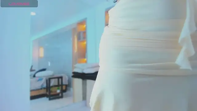 Snapshot of sabrina_shark_ chatting on 10-30-25, 03:08 sabrina shark online show from 10-30-25, 03:08