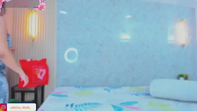 Snapshot of sabrina_shark_ chatting on 11-28-25, 03:09 sabrina shark online show from 11-28-25, 03:09