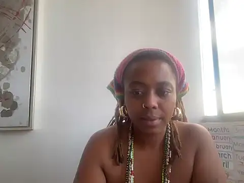 Snapshot of ChocolateCakeQueen chatting on 11-30-25, 05:39 ChocolateCakeQueen online show from 11-30-25, 05:39