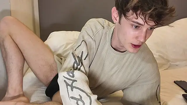 twinkyjd  online show from 04-11-26, 09:19