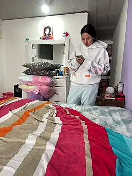 hannahb-e online show from 01-14-26, 02:44