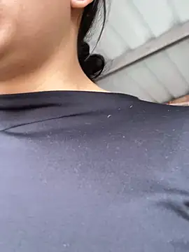 hannahb-e online show from 04-21-26, 02:56